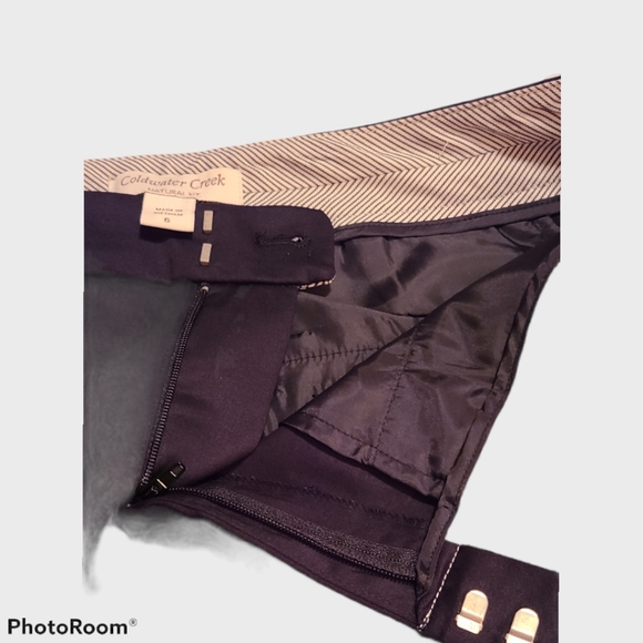 NWT Coldwater Creek walking short - Picture 3 of 7